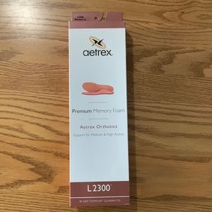 Aetrex L2300 women’s premium memory foam orthotics